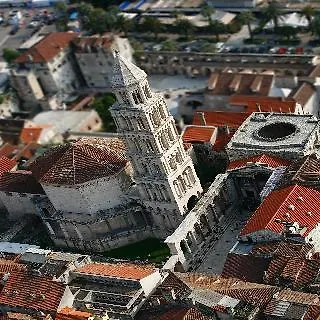 **** Hotel Apartment For You In Split Croatia