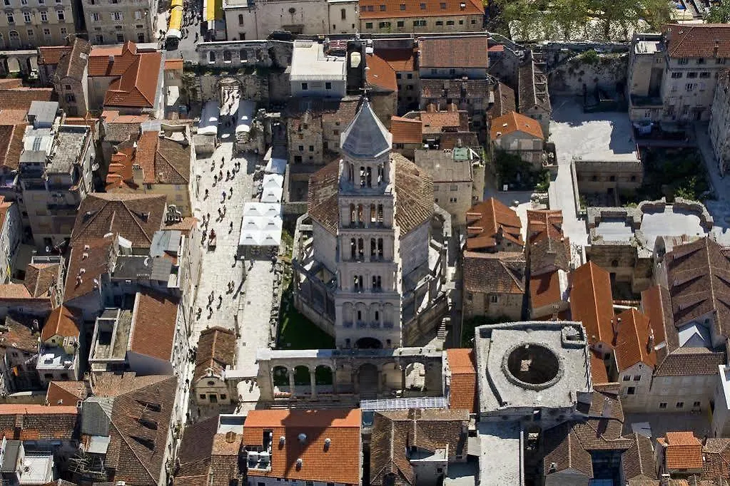 Apartment For You In Split Hotel